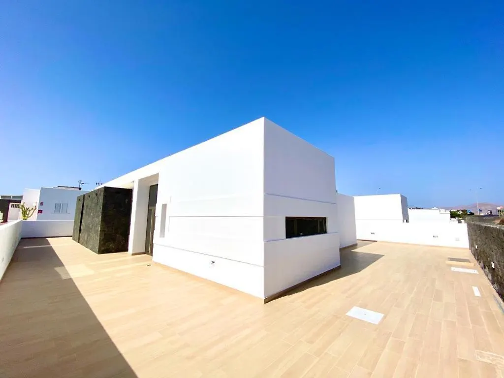 Luxury Villa Olivia 3 Beds - 3 Baths Puerto del Carmen