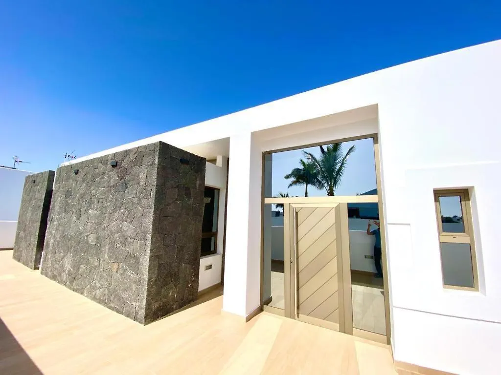 Luxury Villa Olivia 3 Beds - 3 Baths Puerto del Carmen